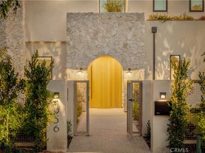 4956 Gentry Avenue, Valley Village CA 91607