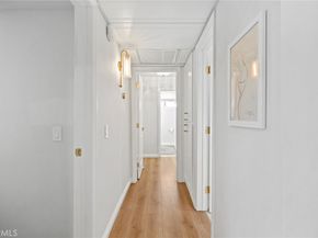 510 N Jackson Street 301, Glendale CA 91206