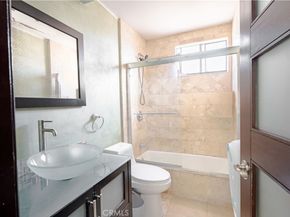 15024 Nordhoff 5, North Hills CA 91343