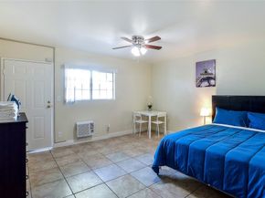 4905 W Adams Boulevard, Los Angeles CA 90016