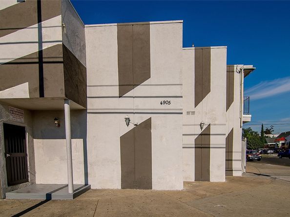 4905 W Adams Boulevard, Los Angeles CA 90016