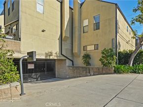 14256 Victory Boulevard 3, Van Nuys CA 91401