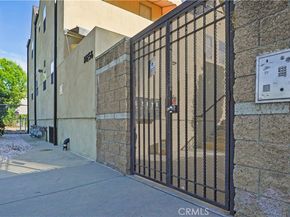14256 Victory Boulevard 3, Van Nuys CA 91401
