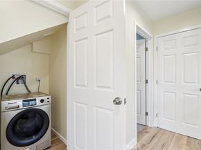 16428 Halsted Street, North Hills CA 91343