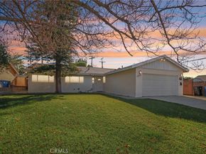 16428 Halsted Street, North Hills CA 91343