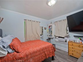 2756 W 15th Street, Los Angeles CA 90006