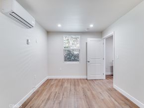 2756 W 15th Street, Los Angeles CA 90006