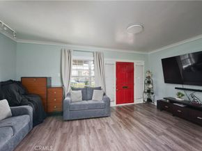 2756 W 15th Street, Los Angeles CA 90006