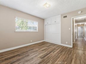 15944 Gledhill Street, North Hills CA 91343