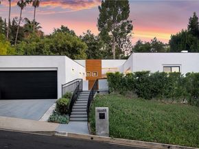 16688 Oldham Street, Encino CA 91436