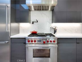 16688 Oldham Street, Encino CA 91436