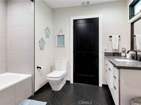 16688 Oldham Street, Encino CA 91436