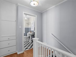 6920 Camrose Drive, Los Angeles CA 90068