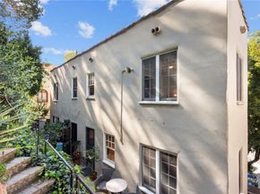 6920 Camrose Drive, Los Angeles CA 90068