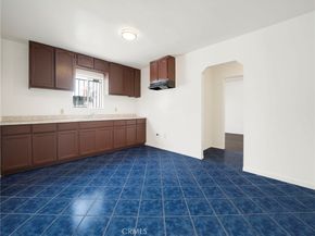 1207 E 76th, Los Angeles CA 90001