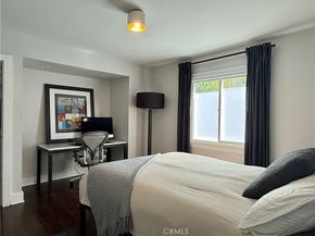 2620 N Beachwood, Los Angeles CA 90068