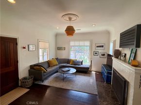 2620 N Beachwood, Los Angeles CA 90068