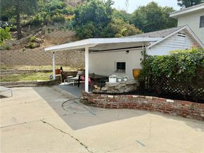 2620 N Beachwood, Los Angeles CA 90068