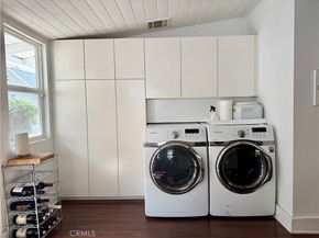 2620 N Beachwood, Los Angeles CA 90068