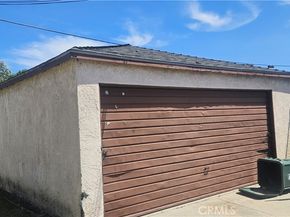11912 Elva, Los Angeles CA 90059