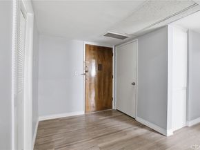 400 S La Fayette Park 315, Los Angeles CA 90057