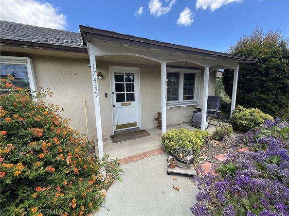 17435 Runnymede Street, Van Nuys CA 91406