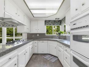 5900 Kentland Avenue, Woodland Hills CA 91367