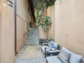 3115 Ellington, Los Angeles CA 90068