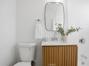 20414 Haynes Street, Winnetka CA 91306