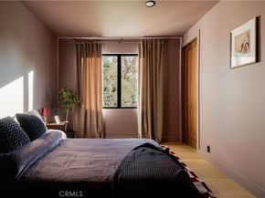 15719 Hartsook Street, Encino CA 91436