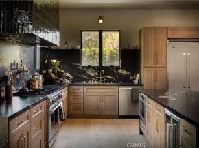 15719 Hartsook Street, Encino CA 91436