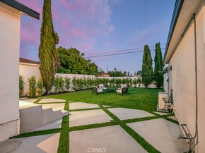 11912 Elkwood Street, North Hollywood CA 91605