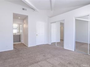 18347 Saticoy 28, Reseda CA 91335