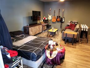 8110 Brownstone Street, Sunland CA 91040