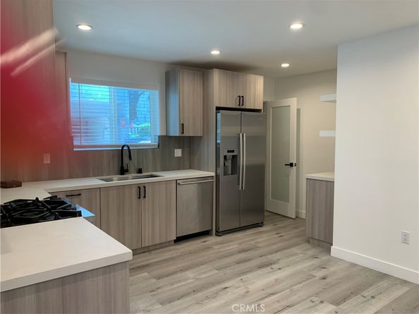11565 Iowa Avenue, Los Angeles CA 90025