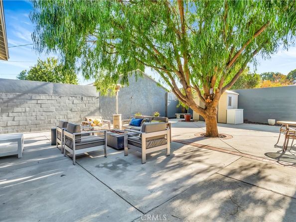 6455 Densmore Avenue, Lake Balboa CA 91406