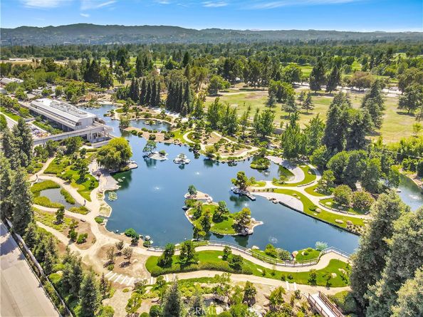 6455 Densmore Avenue, Lake Balboa CA 91406