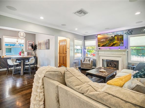 6455 Densmore Avenue, Lake Balboa CA 91406