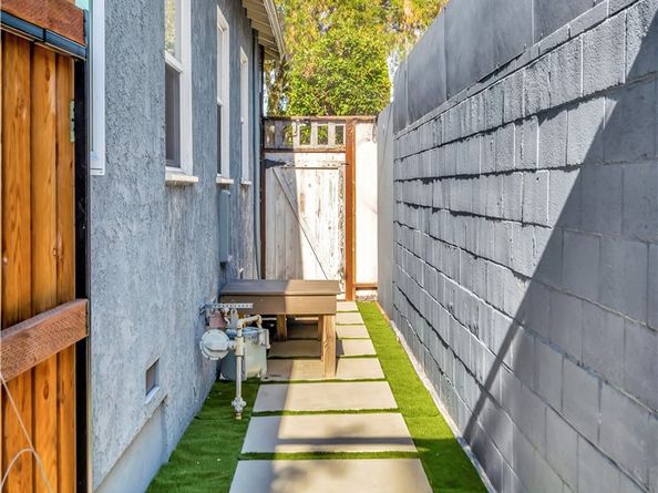 6455 Densmore Avenue, Lake Balboa CA 91406