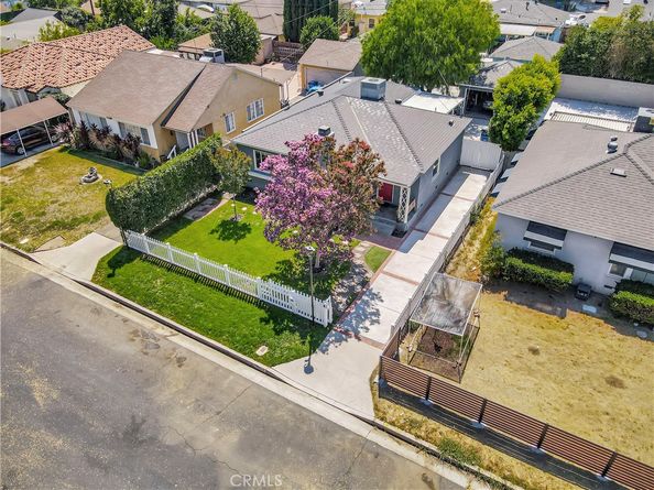 6455 Densmore Avenue, Lake Balboa CA 91406