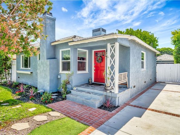 6455 Densmore Avenue, Lake Balboa CA 91406