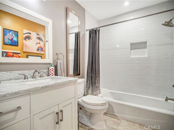 6455 Densmore Avenue, Lake Balboa CA 91406