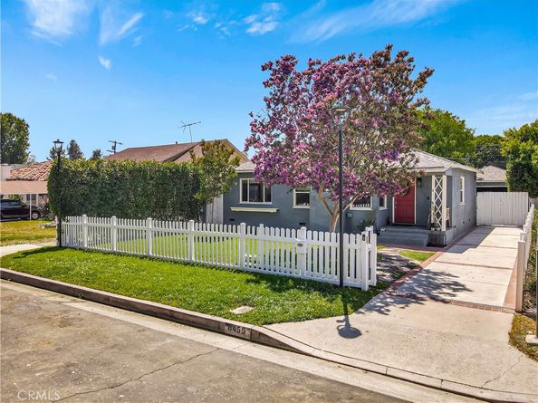 6455 Densmore Avenue, Lake Balboa CA 91406