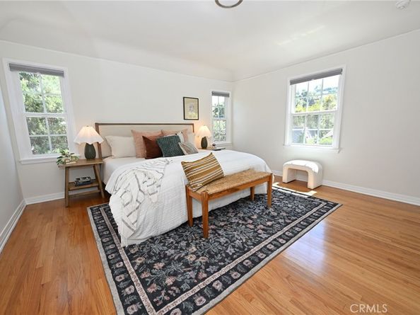 2740 N Beachwood Drive, Hollywood Hills East CA 90068