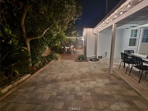 2740 N Beachwood Drive, Hollywood Hills East CA 90068