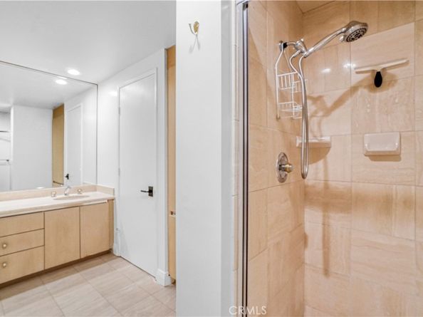 850 E Ocean Boulevard 1604, Long Beach CA 90802