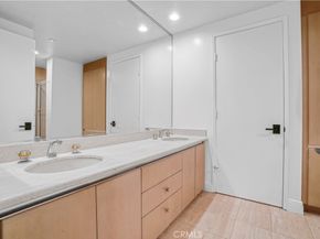 850 E Ocean Boulevard 1604, Long Beach CA 90802