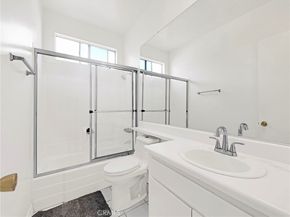 525 S Shelton Street 205, Burbank CA 91506