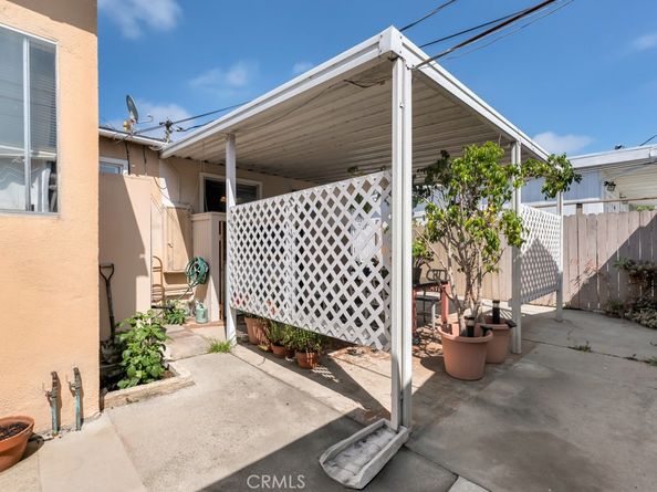 3565 Greenwood Avenue, Los Angeles CA 90066
