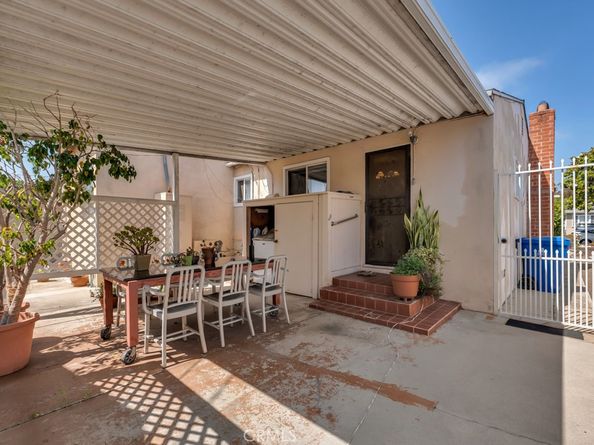 3565 Greenwood Avenue, Los Angeles CA 90066